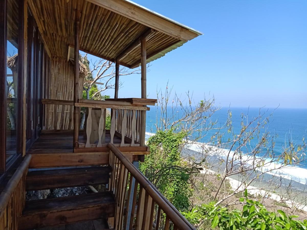 Nunggalan Hut Uluwatu Exterior foto