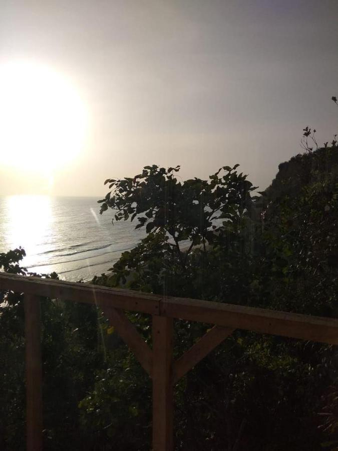 Nunggalan Hut Uluwatu Exterior foto